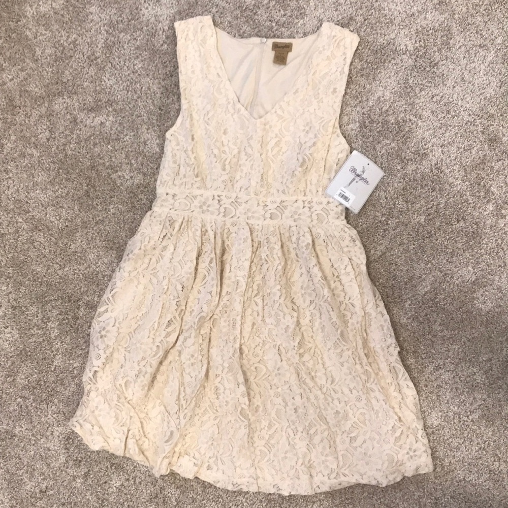 Wrangler cream lace dress